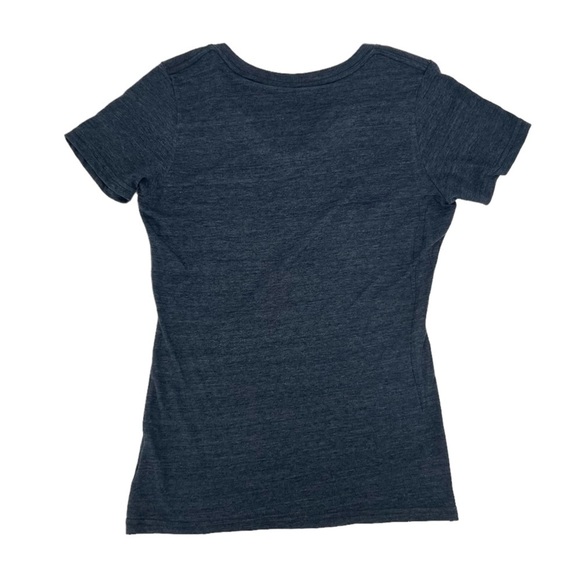 UCONN Soccer Blue V-Neck Short Sleeve T-Shirt Size Medium Women’s - Picture 3 of 4